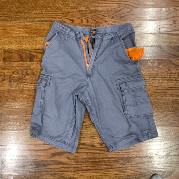 Cargo shorts - Picture 1 of 2